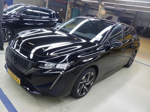Peugeot 308 SW 1.2 PureTech Allure 130pk | Afn. Trekhaak | Adaptive Cruise | Navigatie | Drive Assist | Clima...
