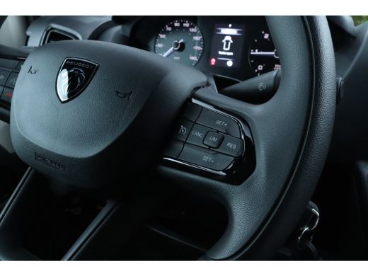 Peugeot Boxer 2.2 BlueHDi 180 S&S L3H2 3.5t Zwaar HD | Achteruitrijcamera | Airco | Bluetooth telefoonvoorberei... ActivLease financial lease