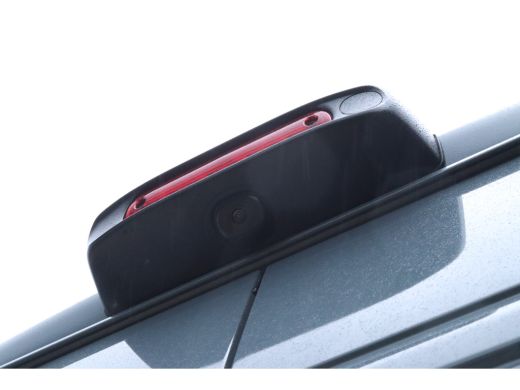 Peugeot Boxer 2.2 BlueHDi 180 S&S L3H2 3.5t Zwaar HD | Achteruitrijcamera | Airco | Bluetooth telefoonvoorberei... ActivLease financial lease