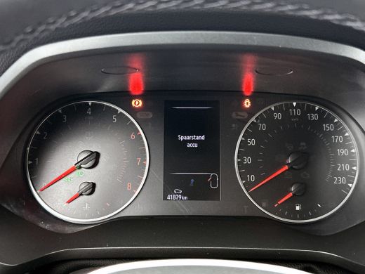 Renault Captur 1.0 TCe 100PK Bi-Fuel LPG Zen / Trekhaak / Airco / Navigatie / Pdc.+Camera / Radio multimedia / A... ActivLease financial lease