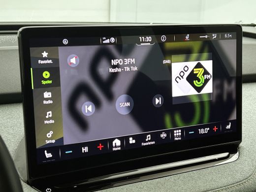 Skoda Enyaq iV 80 150KW / 82KWh Lounge / Navigatie /  Pdc+Camera / 1/2 Leder / Carlpay-Android / Airco-ecc./ Xen... ActivLease financial lease