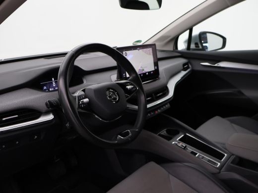 Skoda Enyaq iV 80 + CAMERA | ADAPTIVE CRUISE | SFEERVERLICHTING | CARPLAY | STUURVERW. ActivLease financial lease