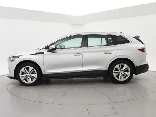Skoda Enyaq iV 80 + CAMERA | ADAPTIVE CRUISE | SFEERVERLICHTING | CARPLAY | STUURVERW. ActivLease financial lease