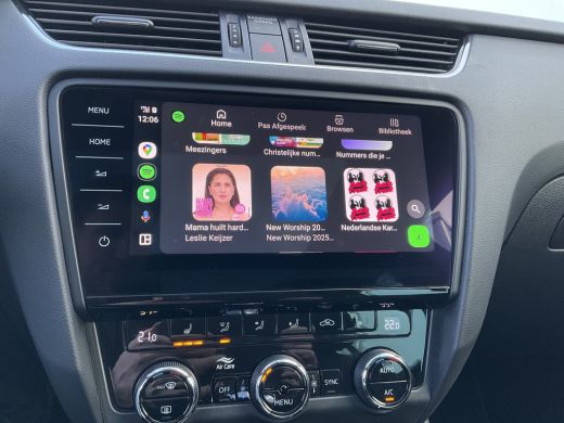 Skoda Octavia Combi 1.5 TSI Au7 Leer Panodak Trekhaak Stoelverw. Carplay Greentech Business Edition Plus ActivLease financial lease