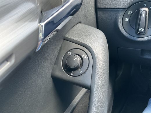 Skoda Octavia Combi 1.5 TSI Au7 Leer Panodak Trekhaak Stoelverw. Carplay Greentech Business Edition Plus ActivLease financial lease