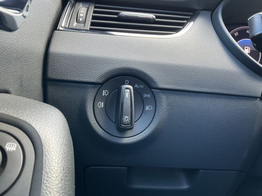 Skoda Octavia Combi 1.5 TSI Au7 Leer Panodak Trekhaak Stoelverw. Carplay Greentech Business Edition Plus ActivLease financial lease