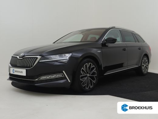 Skoda Superb Combi 1.4 TSI iV Laurin & Klement 218pk | Matrix LED l Leder | Trekhaak | Canton sound | Dodehoek...