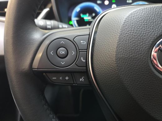 Toyota Corolla Touring Sports Hybrid 140 Dynamic | Apple CarPlay | Parkeersensoren | NL Auto | Rijklaarprijs incl. garantie | ActivLease financial lease