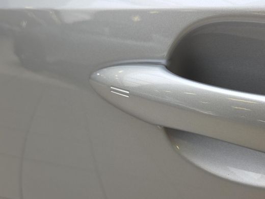 Toyota Corolla Touring Sports Hybrid 140 Dynamic | Apple CarPlay | Parkeersensoren | NL Auto | Rijklaarprijs incl. garantie | ActivLease financial lease