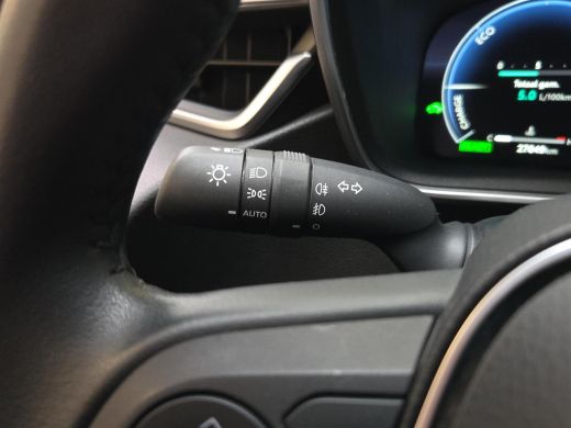 Toyota Corolla Touring Sports Hybrid 140 Dynamic | Apple CarPlay | Parkeersensoren | NL Auto | Rijklaarprijs incl. garantie | ActivLease financial lease