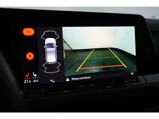 Volkswagen Golf 1.4 eHybrid GTE | Achteruitrijcamera | Lichtmetalen velgen 18" | Trekhaak elektrisch uitklapbaar ActivLease financial lease
