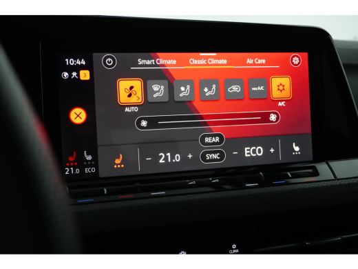 Volkswagen Golf 1.4 eHybrid GTE | Achteruitrijcamera | Lichtmetalen velgen 18" | Trekhaak elektrisch uitklapbaar ActivLease financial lease