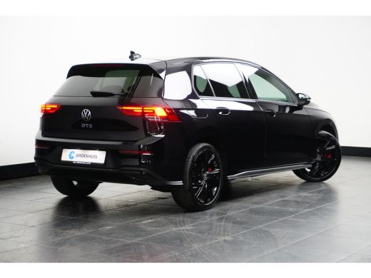 Volkswagen Golf 1.4 eHybrid GTE | Achteruitrijcamera | Lichtmetalen velgen 18" | Trekhaak elektrisch uitklapbaar ActivLease financial lease