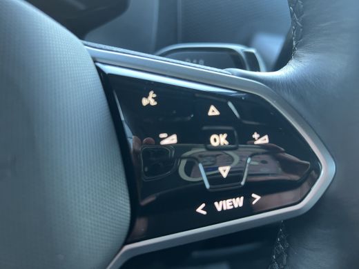 Volkswagen ID. Buzz Cargo Cargo 77 kWh | IQ-Led | Navigatie | Stoelverwarming | Navigatie | Dynamische achterlichten ActivLease financial lease