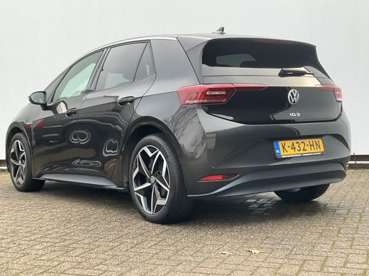 Volkswagen ID.3 First Plus 58 kWh SOH 91% Adap.Cruise Stoel/Stuurverw Carplay 100% Elektrisch NL-Auto! ActivLease financial lease