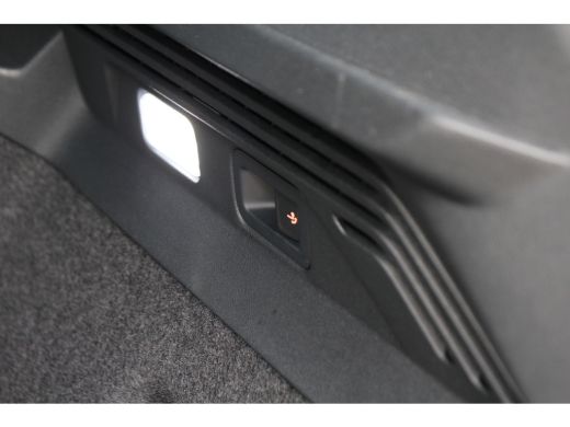 Volkswagen ID.4 GTX Advantage 4Motion 77 kWh | DEALER OH! | ELEKTR. TREKHAAK | PARK SENS V+A | STOEL- STUURVERWAR... ActivLease financial lease