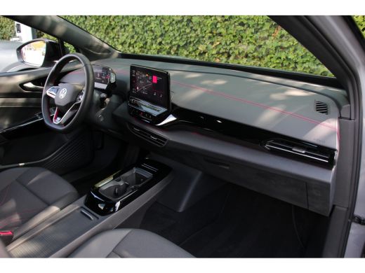 Volkswagen ID.4 GTX Advantage 4Motion 77 kWh | DEALER OH! | ELEKTR. TREKHAAK | PARK SENS V+A | STOEL- STUURVERWAR... ActivLease financial lease
