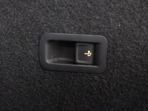 Volkswagen Passat 2.0 TSI R Line | 190pk | Trekhaak | Leder/Alcantara | Stoelverwarming | Camera | Matrix LED | Ada... ActivLease financial lease