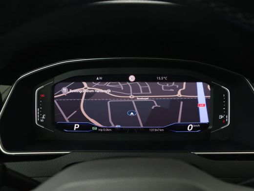 Volkswagen Passat 2.0 TSI R Line | 190pk | Trekhaak | Leder/Alcantara | Stoelverwarming | Camera | Matrix LED | Ada... ActivLease financial lease