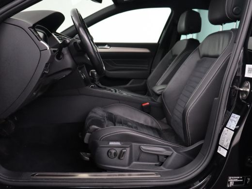 Volkswagen Passat 2.0 TSI R Line | 190pk | Trekhaak | Leder/Alcantara | Stoelverwarming | Camera | Matrix LED | Ada... ActivLease financial lease