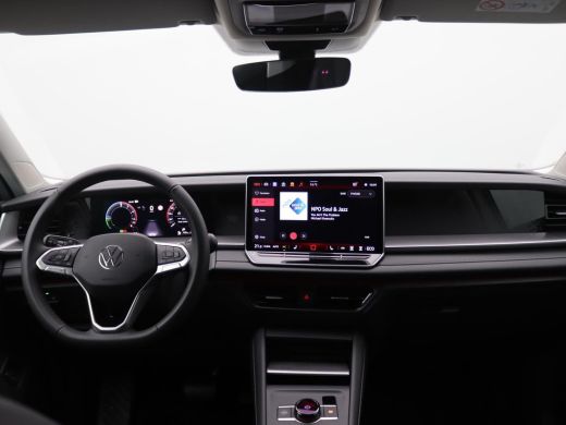 Volkswagen Tayron 1.5 eHybrid Life Edition 204PK DSG Adaptieve Cruise Controle, 19" LM Velgen, Navi via Apple Carpl... ActivLease financial lease