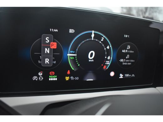 Volkswagen Tiguan 1.5 eHybrid 204PK Elegance | Schuif-kanteldak | Beige interieur | Harman Kardon | Assistantie Pak... ActivLease financial lease