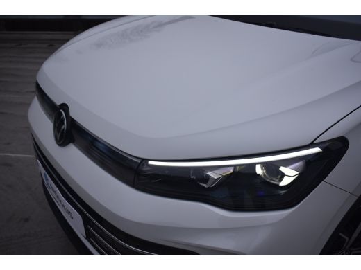 Volkswagen Tiguan 1.5 eHybrid 204PK Elegance | Schuif-kanteldak | Beige interieur | Harman Kardon | Assistantie Pak... ActivLease financial lease