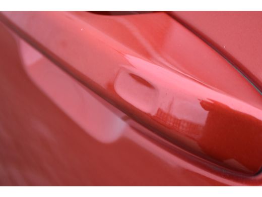 Volvo  V60 2.0 B3 Business Pro | Trekhaak | 4x Nieuwe All Seasons | Fusion Red / Blond Leather | Intellisafe... ActivLease financial lease