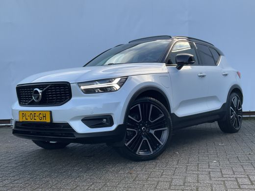 Volvo  XC40 1.5 T5 262pk Recharge R-Design 360&deg; HK Pano Trekhaak Stoel/Stuurverw. PHEV ActivLease financial lease