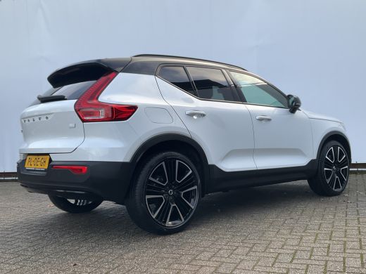 Volvo  XC40 1.5 T5 262pk Recharge R-Design 360&deg; HK Pano Trekhaak Stoel/Stuurverw. PHEV ActivLease financial lease