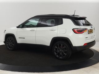 Jeep Compass 4xe 240 Plug-in Hybrid Electric S | Panoramadak | Leder | Stoelverwarming | Carplay | Camera | Na...