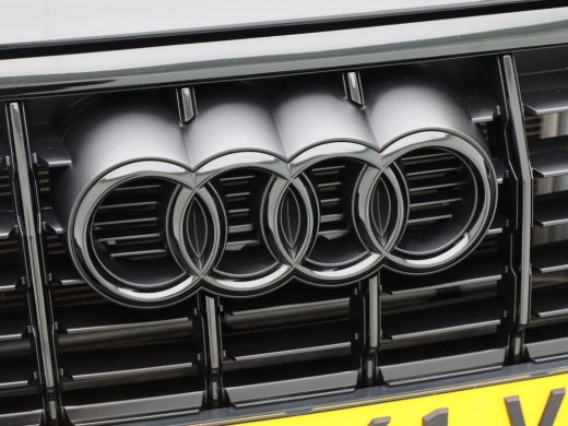 Audi Q3 45 TFSi e 245 Pk Automaat S-Line | Virtual Cockpit | Adaptive Cruise | Camera | Alcantara Leder |... ActivLease financial lease