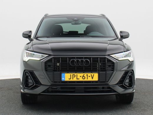 Audi Q3 45 TFSi e 245 Pk Automaat S-Line | Virtual Cockpit | Adaptive Cruise | Camera | Alcantara Leder |... ActivLease financial lease