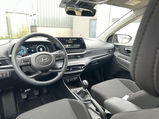 Hyundai i20 1.0 T-GDI Premium | Stoelverwarming | Stuurwielverwarming | Achteruitrijcamera | Climate Control ... ActivLease financial lease