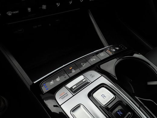 Hyundai Tucson 1.6 T-GDI PHEV Premium 4WD | Stuurverwarming | Stoel verwarming/verkoeling | Elektrisch verstelba... ActivLease financial lease