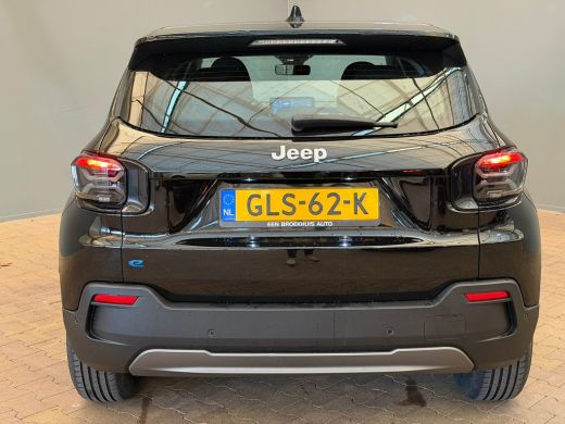 Jeep Avenger Longitude 54 kWh Climate | Cruise | Carplay/Android Auto | | 11 kW lader | Armsteun voor | Cruise... ActivLease financial lease