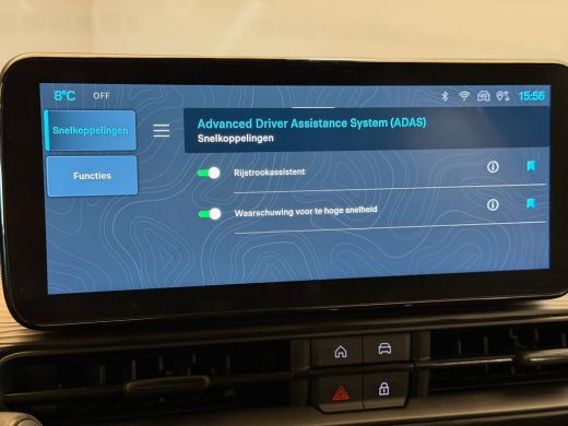 Jeep Avenger Longitude 54 kWh Climate | Cruise | Carplay/Android Auto | | 11 kW lader | Armsteun voor | Cruise... ActivLease financial lease
