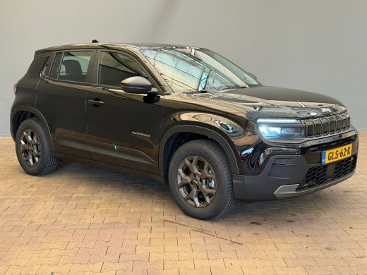 Jeep Avenger Longitude 54 kWh Climate | Cruise | Carplay/Android Auto | | 11 kW lader | Armsteun voor | Cruise... ActivLease financial lease