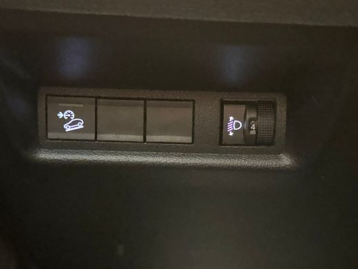 Jeep Avenger Longitude 54 kWh Climate | Cruise | Carplay/Android Auto | | 11 kW lader | Armsteun voor | Cruise... ActivLease financial lease