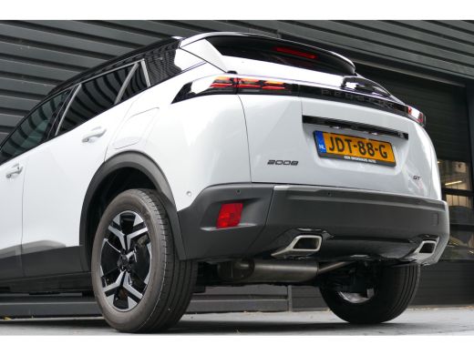 Peugeot 2008 1.2 PURETECH 130PK GT PACK AUTOMAAT / NAVI / ALCANATARA / PDC / CLIMA / 17"LMV / CAMERA V+A / KEY... ActivLease financial lease