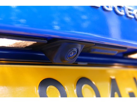 Peugeot 308 SW 1.2 PURETECH 110PK ALLURE / NAVI / LED / PDC / CLIMA / 16"LMV / CAMERA / KEYLESS / BLUETOOTH /... ActivLease financial lease