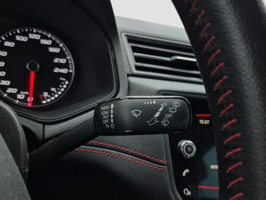 Seat Ibiza 1.0 TSI FR Business Intense 116pk | Camera | Climate control | Parkeersensoren | Full map navigat... ActivLease financial lease