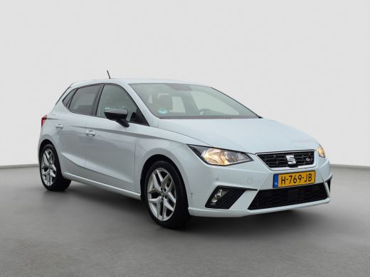 Seat Ibiza 1.0 TSI FR Business Intense 116pk | Camera | Climate control | Parkeersensoren | Full map navigat... ActivLease financial lease