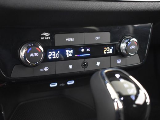 Skoda Fabia 1.0 TSI Monte Carlo 7-DSG Automaat l Digitaal Dashboard l Sportsoelen l Camera l Cruise Control l... ActivLease financial lease