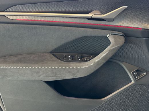 Skoda Kodiaq 1.5 204pk TSI PHEV Sportline Business Elektrische achterklep | Trekhaak | Stuurwielverwarming ActivLease financial lease