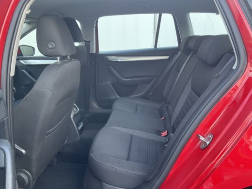 Skoda Octavia Combi 1.6 TDI Automaat 1Eig Carplay Adapt.Cruise Greentech Ambition Business ActivLease financial lease