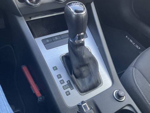 Skoda Octavia Combi 1.6 TDI Automaat 1Eig Carplay Adapt.Cruise Greentech Ambition Business ActivLease financial lease