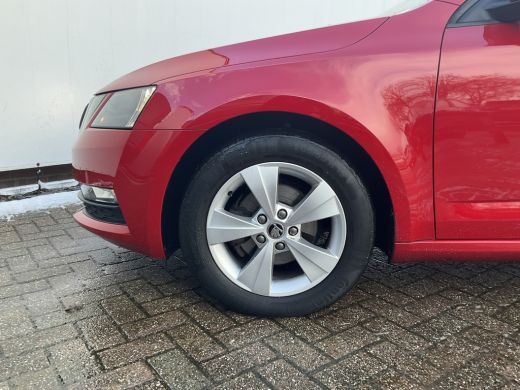 Skoda Octavia Combi 1.6 TDI Automaat 1Eig Carplay Adapt.Cruise Greentech Ambition Business ActivLease financial lease