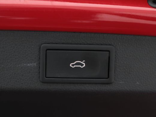 Skoda Superb Combi 1.5 TSi 150 Pk Automaat Sportline Business | Panoramadak | Trekhaak | Virtual Cockpit | Ada... ActivLease financial lease