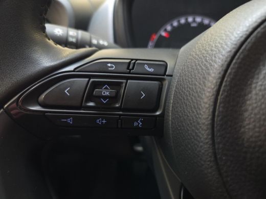 Toyota Aygo 1.0 VVT-i MT Play | Apple CarPlay / Android Auto | Adaptive Cruise | Rijklaarprijs incl. garantie | ActivLease financial lease